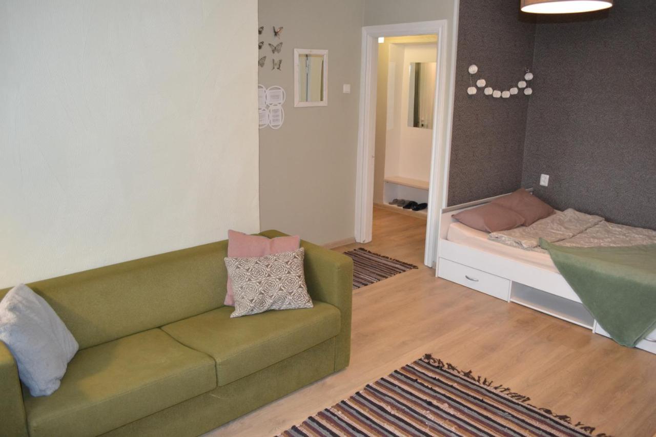 Sunny Apartment, 7 Min With Tram To The Old Town Tallinn Exterior photo